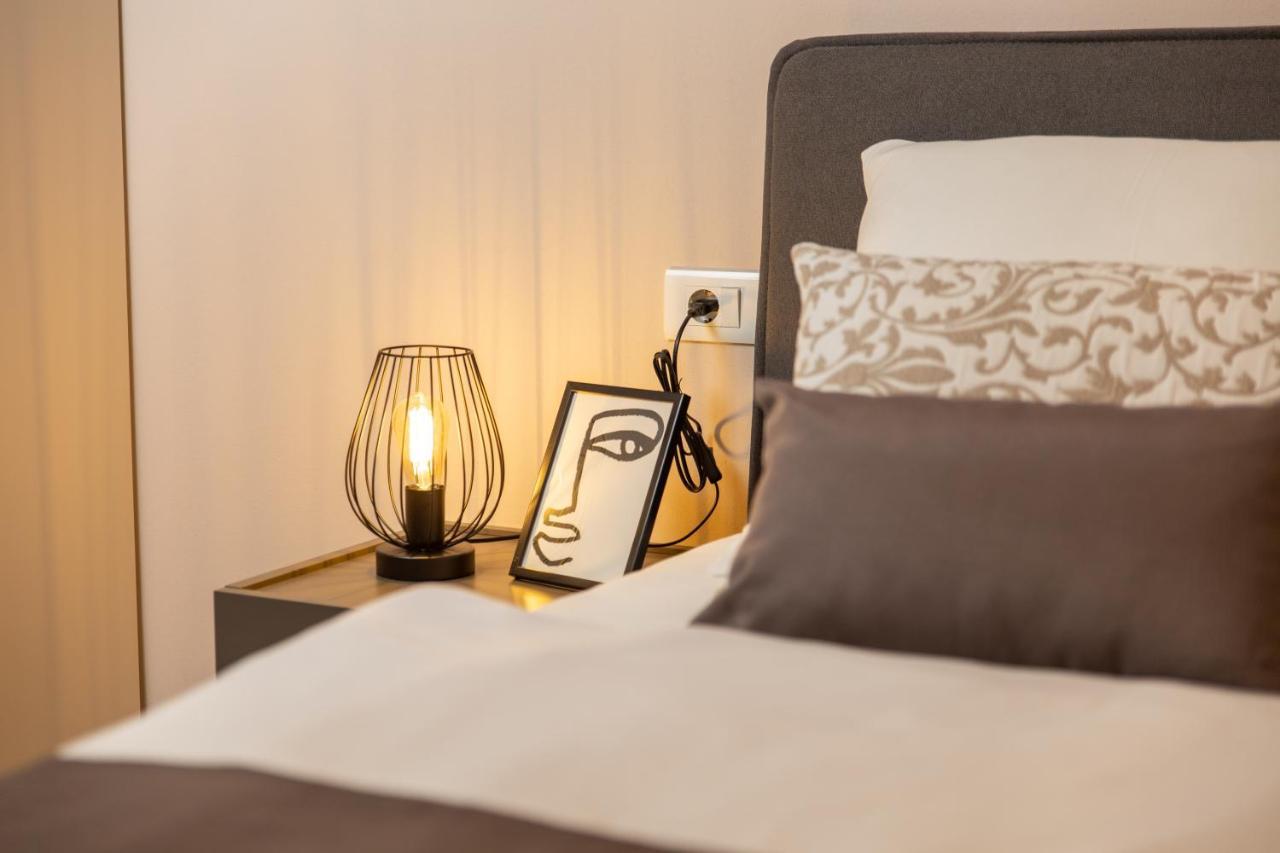 Apartment Hana Pjescana Uvala Eksteriør bilde